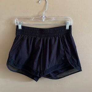 Athleta Mesh Racer Run Short 4”